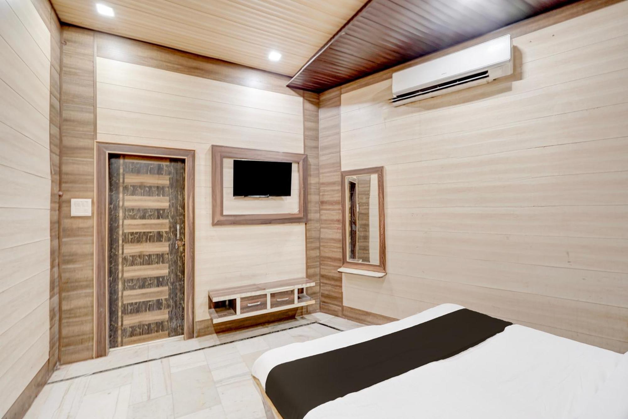 Hotel O Mayur Resort Mathura Dış mekan fotoğraf